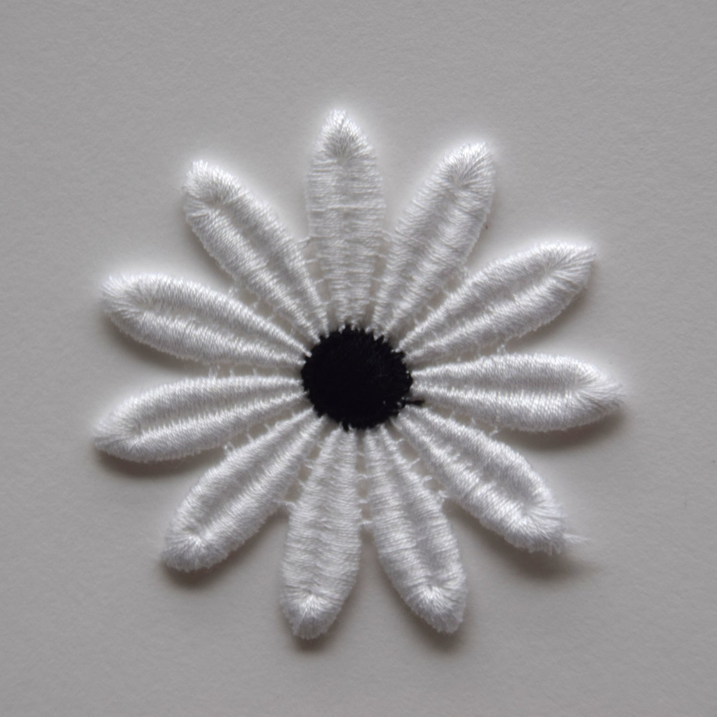 Blume gestickt